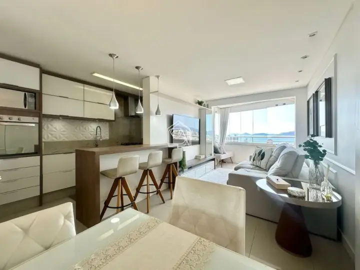 Apartamento em Capoeiras, Florianópolis