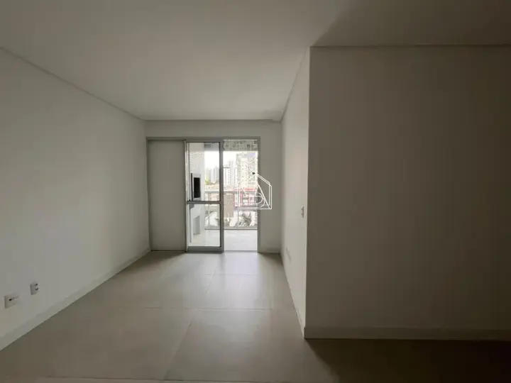 Apartamento em Kobrasol, São José