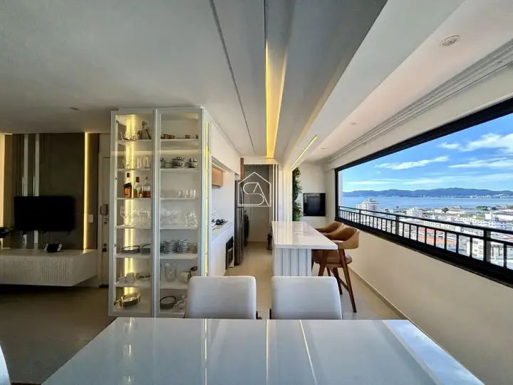 Apartamento em Ipiranga, São José
